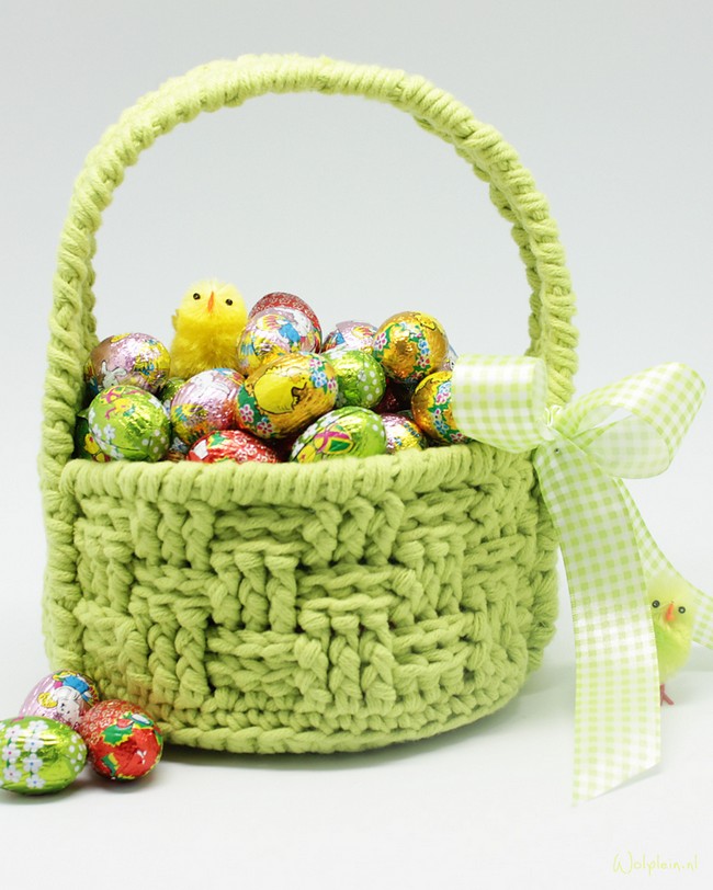 Crochet Easter Basket