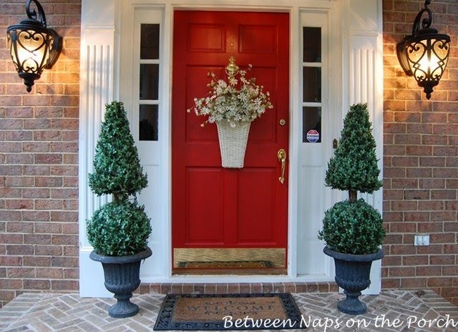 Make Pumpkin Topiaries for an Autumn Porch