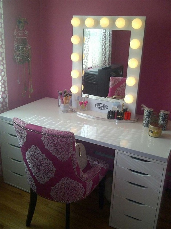 Makeup Vanity