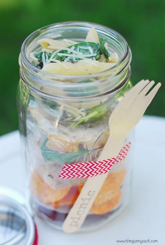 Mason Jar Crafts Picnic In A Jar