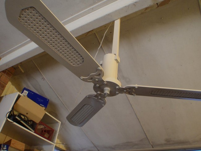 Solar Powered Ceiling rotator