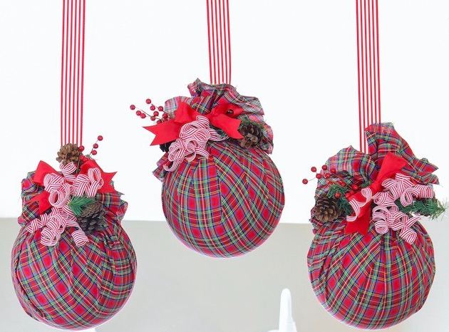 Plastic Ball Ornaments