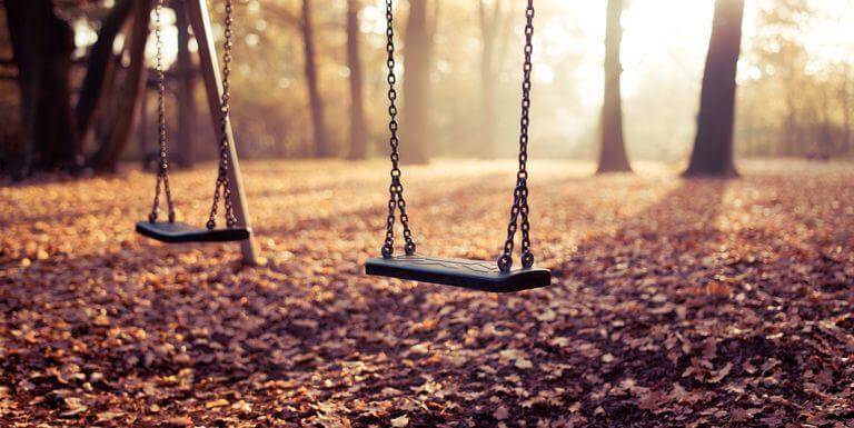 How To Build A Wooden Swing Set