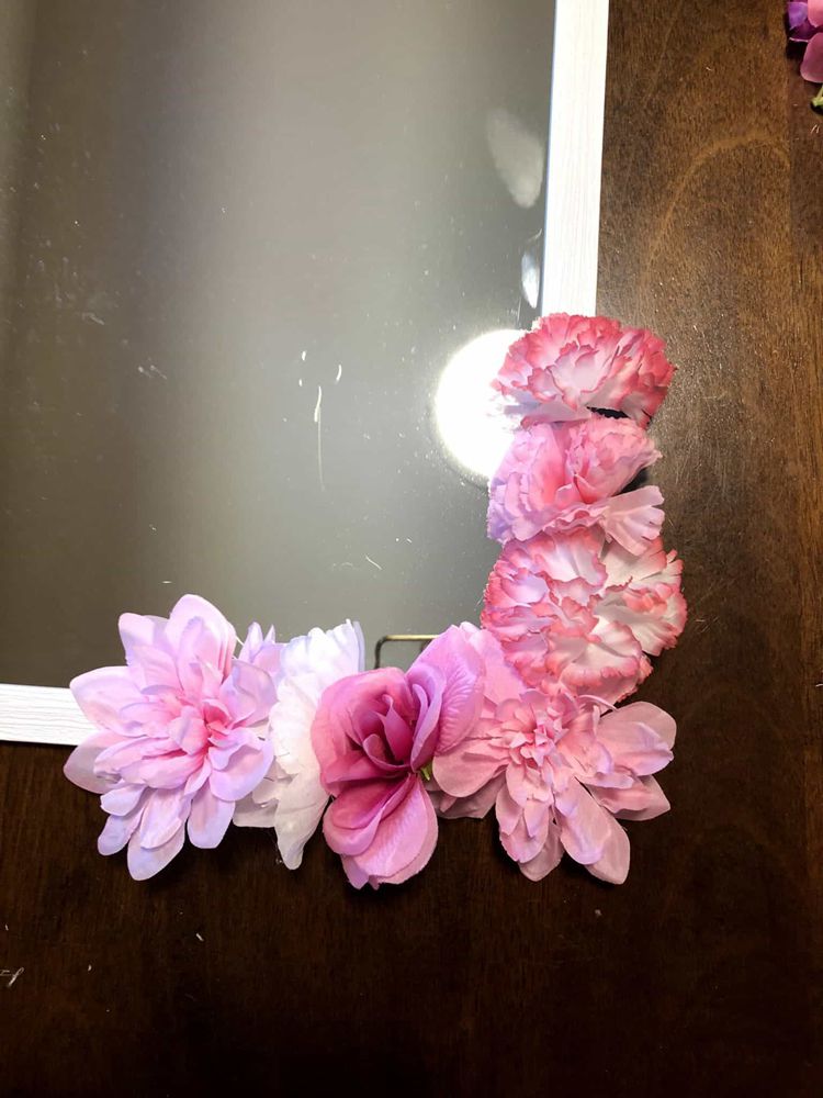 DIY Floral Mirror Guide