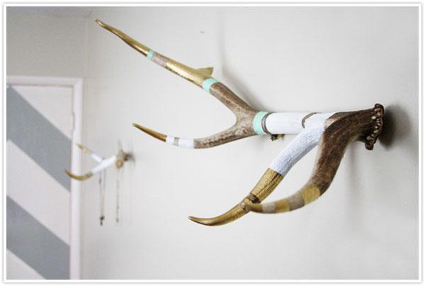 DIY Hat Rack With Antlers