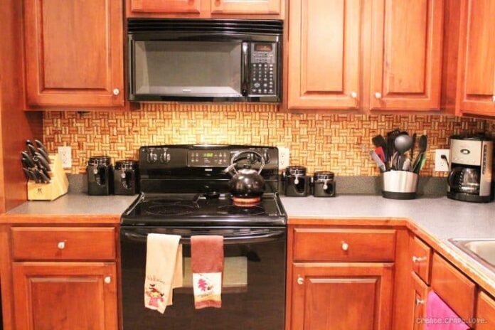 DIY Wine Cork Backsplash