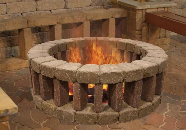 Brick Fire Pit Idea