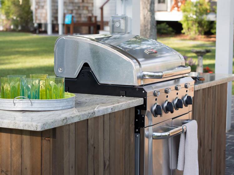 How To Build A Grilling Island