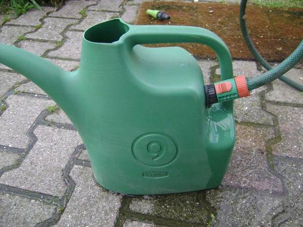 Lazy Susan Watering Can DIY