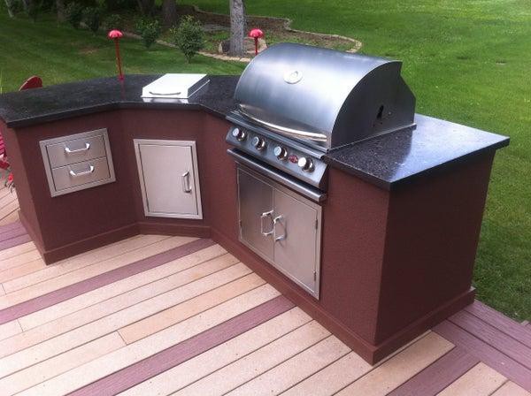 Outdoor Kitchen With Concrete Countertop DIY