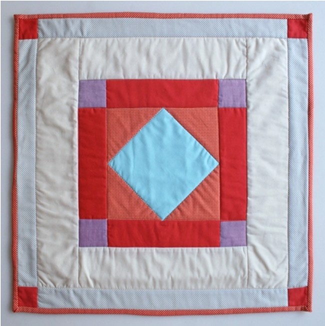 Classic Amish Diamond Quilt