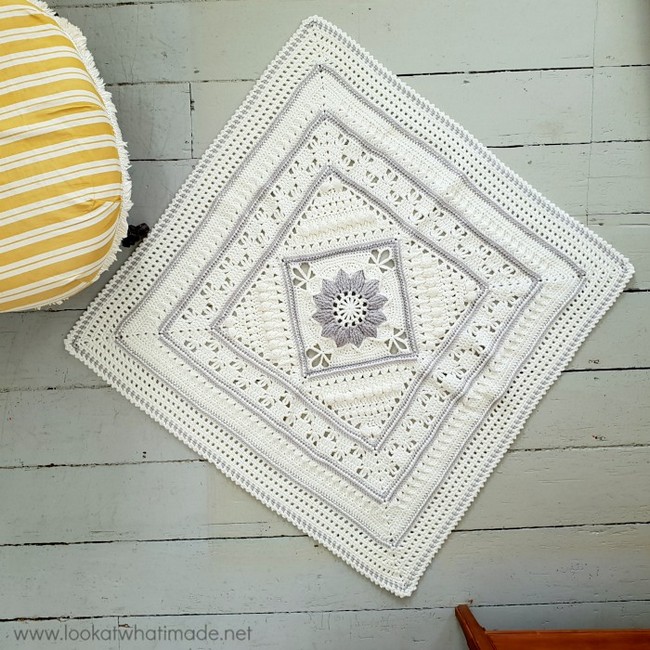 Free Crochet Charlotte's Sunshine Baby Blanket Pattern