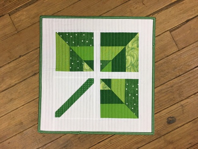 St Patrick’s Mini Quilt