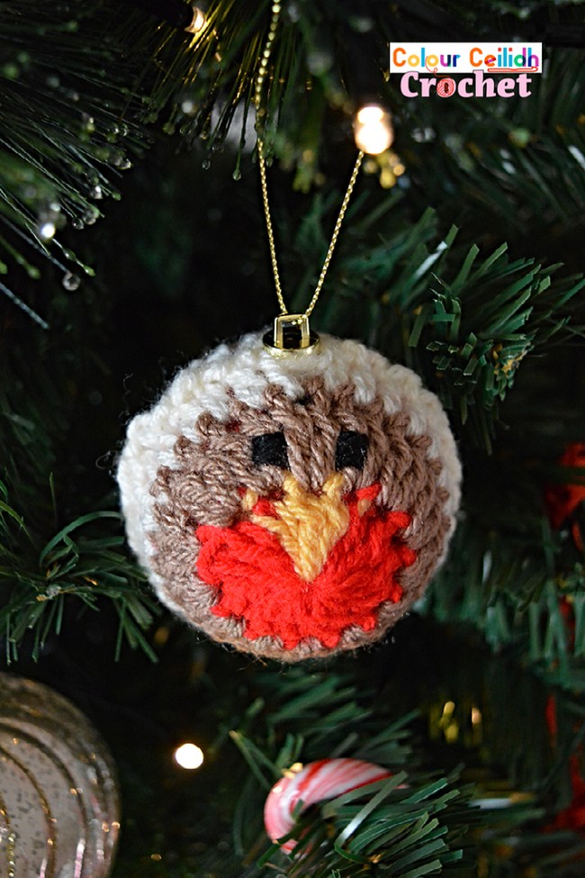 Robin Bauble Christmas Ornament