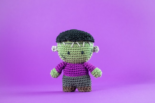 Mini Frank amigurumi