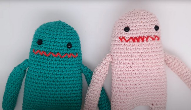 Amigurumi Monster For Absolute Beginners