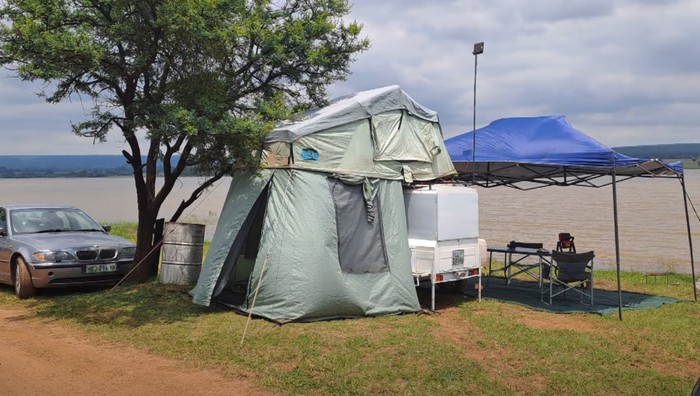 DIY Camp Trailer Awning