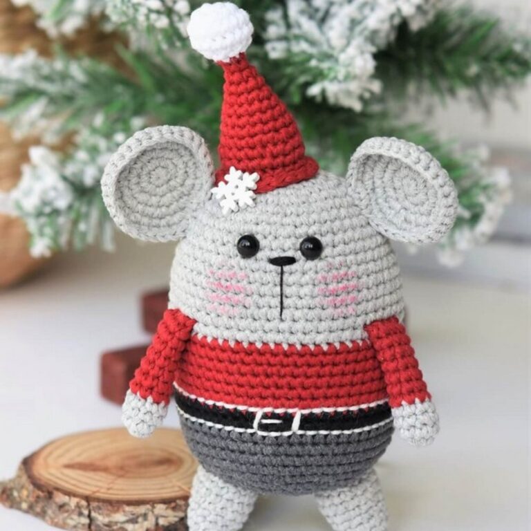 Free Christmas Amigurumi Crochet Patterns