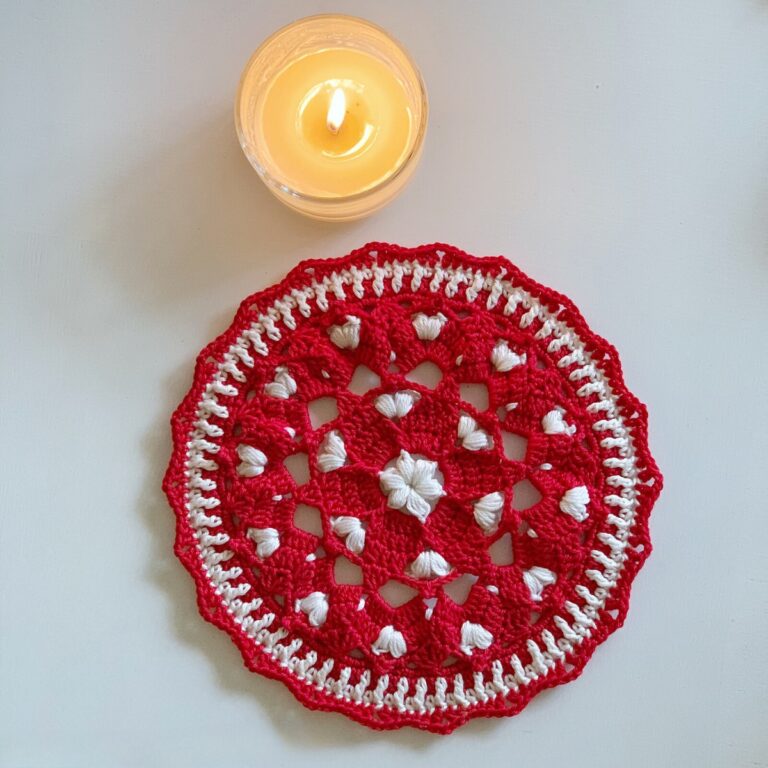 Free Crochet Christmas Doily Patterns