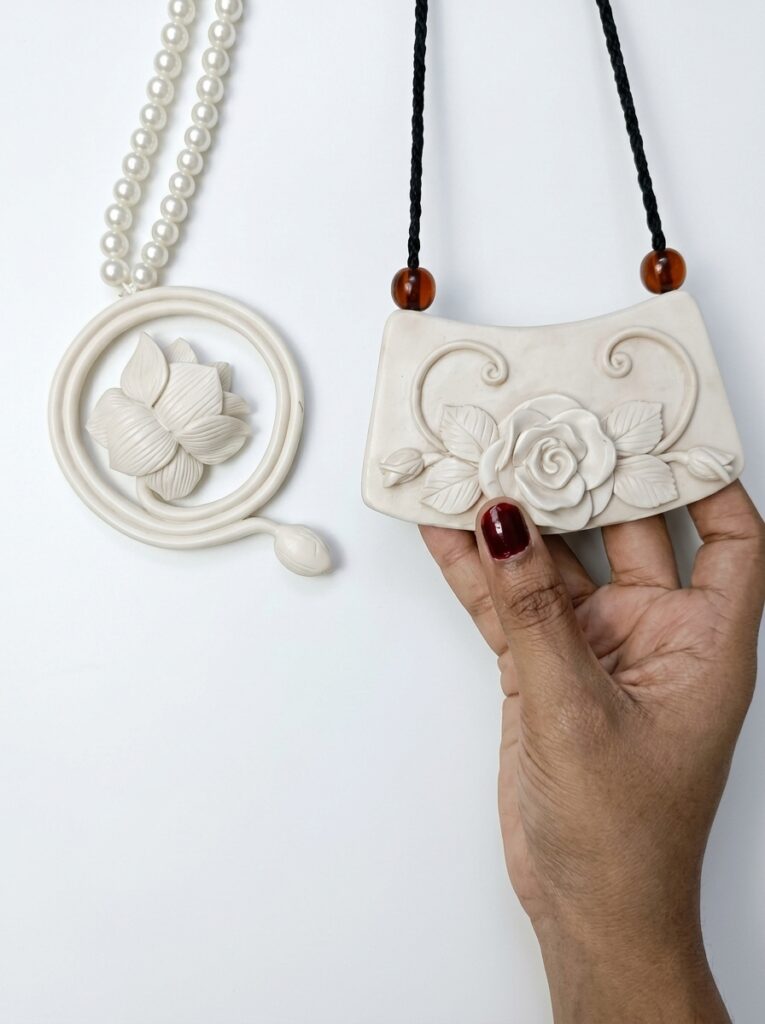 Attach Tassel Clay Necklace Final Image