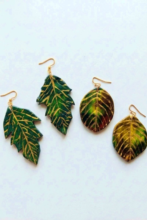 Beautiful Polymer Clay Leaf Design Image