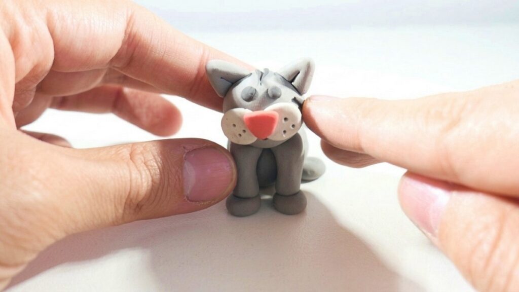 Clay Cat 5