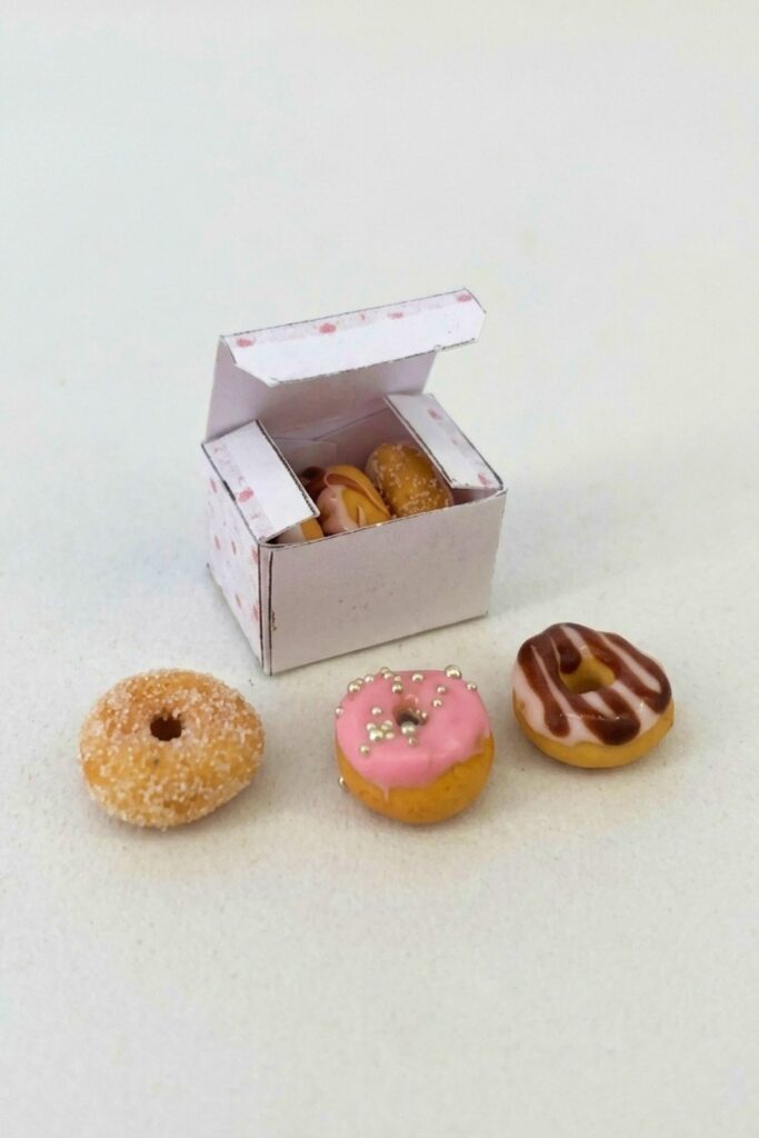 Polymer Clay Mini Donuts With Box Final Image